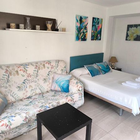Estudio A 50Mt Del Mar, Zona Palacio De Congresos - Apto 4 Эстепона Экстерьер фото
